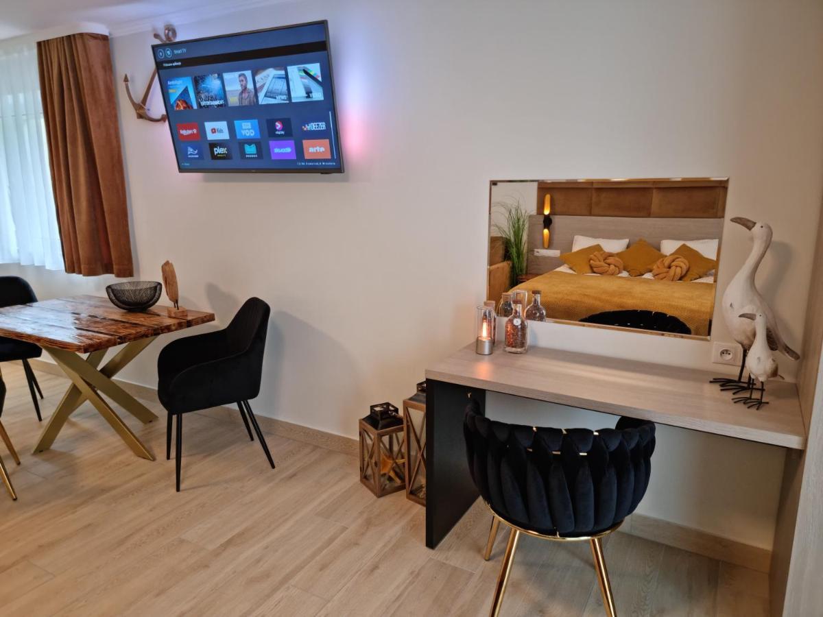 Ambre Mare - Wypoczynek Pod Palmami Bed and Breakfast Pobierowo Eksteriør billede