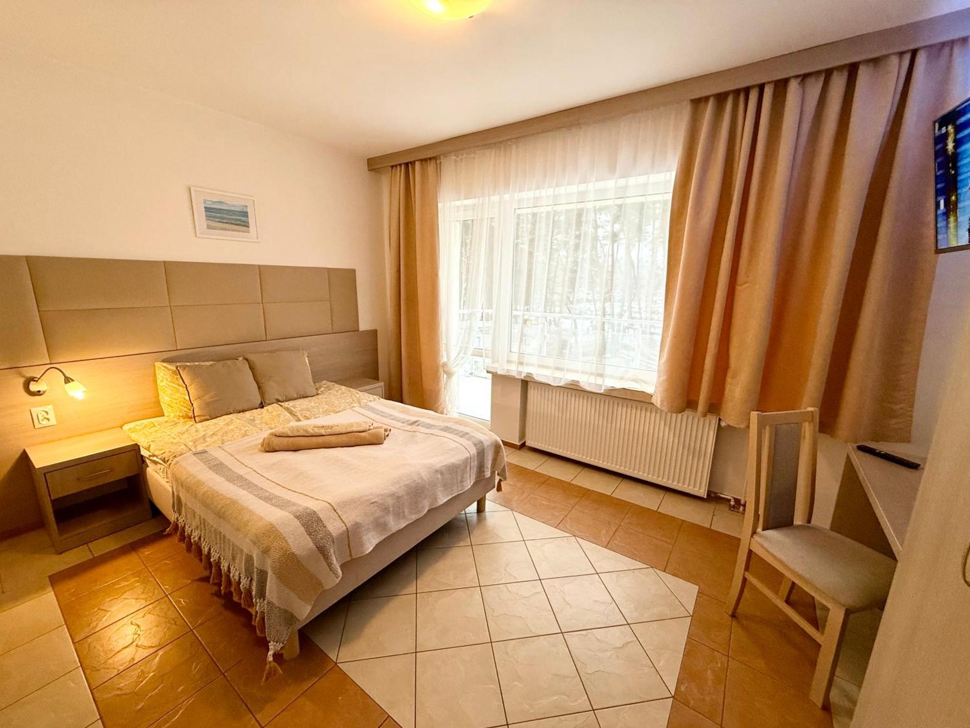 Ambre Mare - Wypoczynek Pod Palmami Bed and Breakfast Pobierowo Eksteriør billede