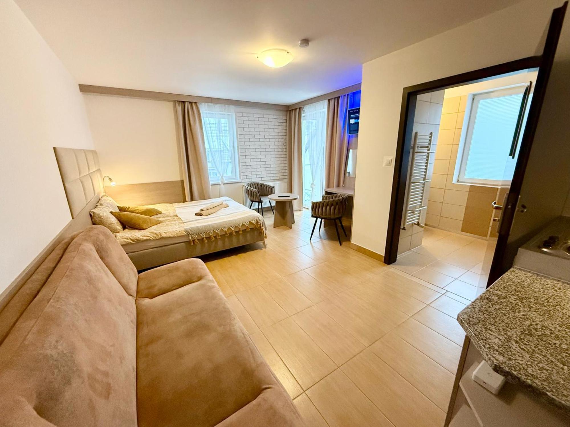 Ambre Mare - Wypoczynek Pod Palmami Bed and Breakfast Pobierowo Eksteriør billede